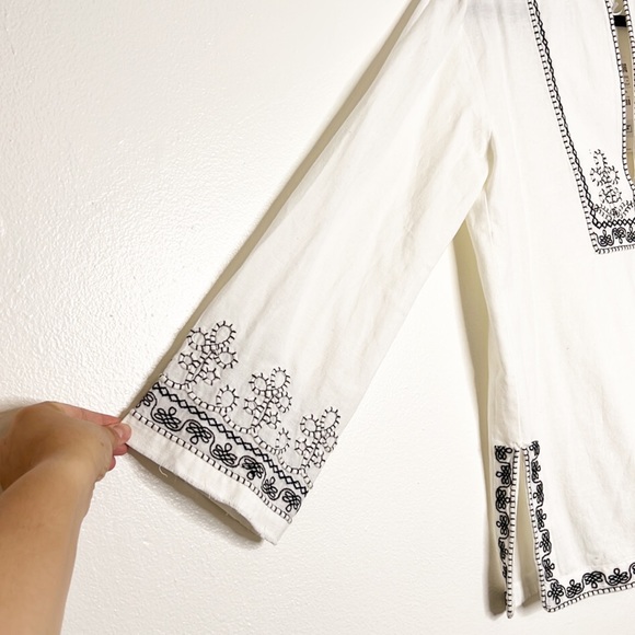 Zara White Black Embroidered Blouse. - Picture 5 of 9